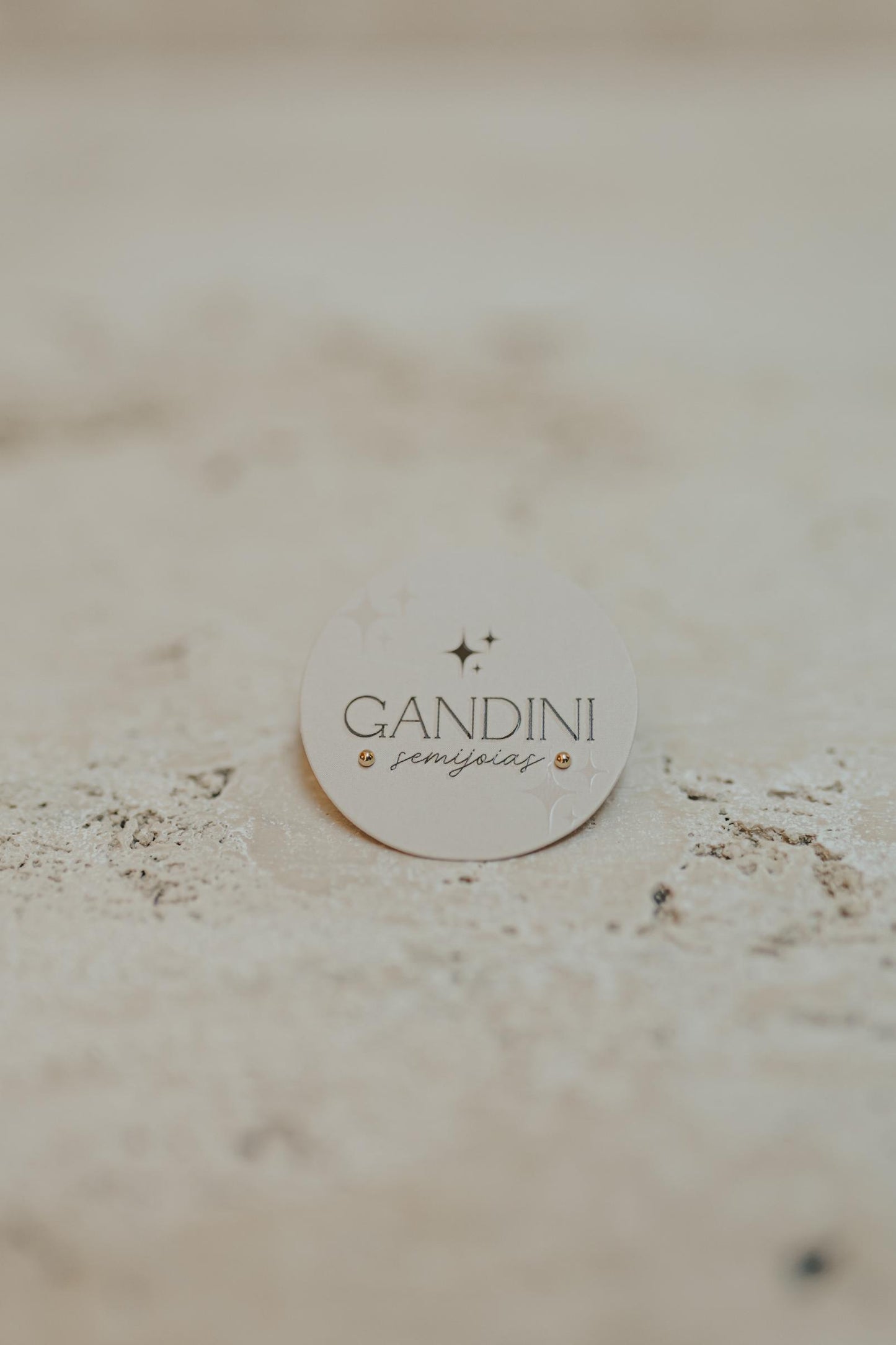 Brinco Mini Bolinha Baby Dourado