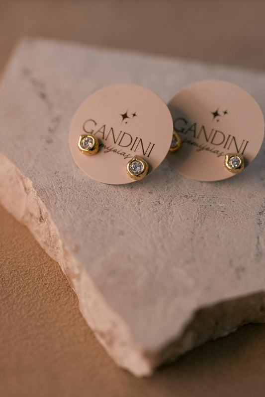 Brinco Artsy Ponto de Luz Dourado