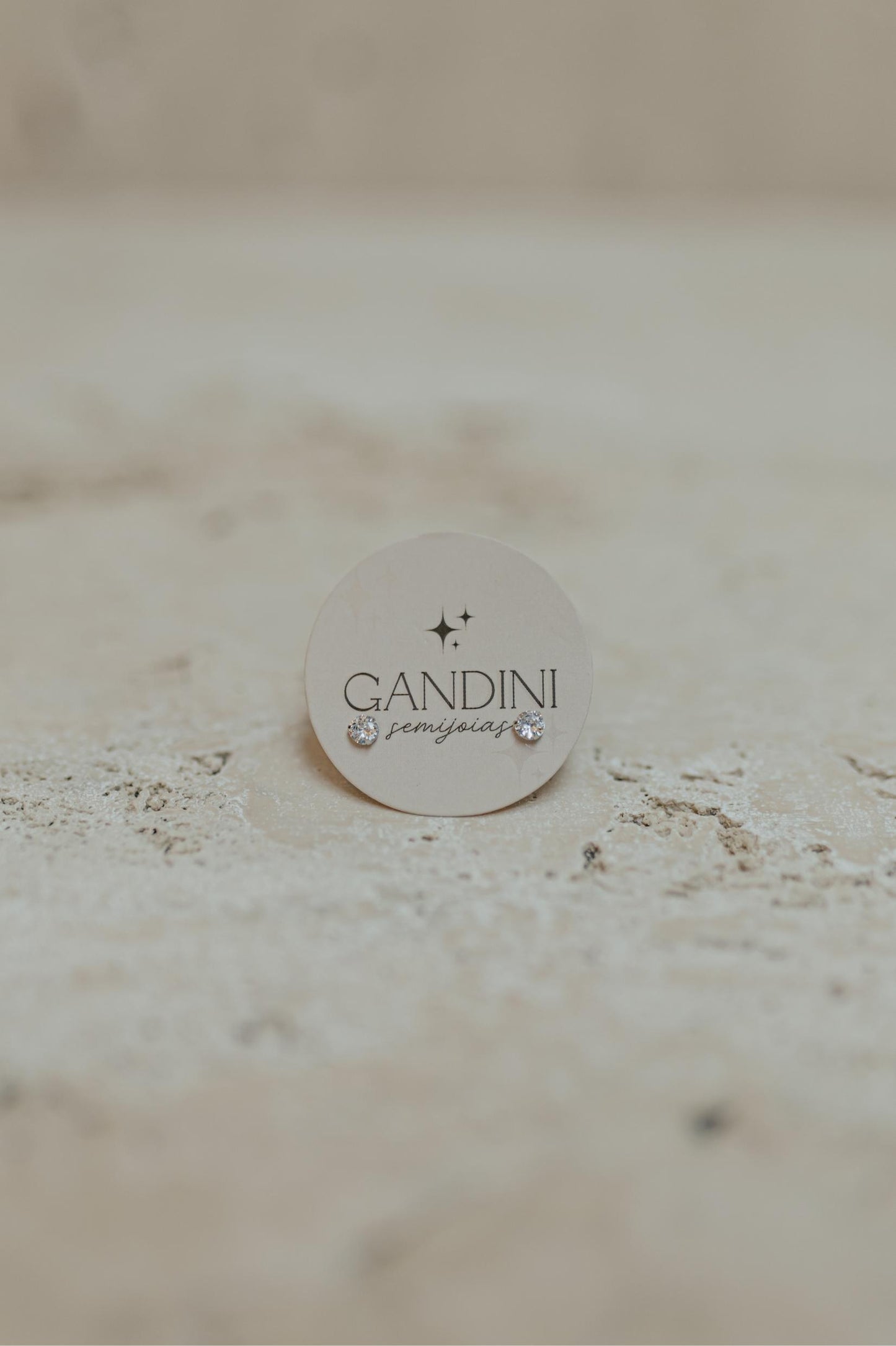 Brinco Ponto de Luz Cristal Redondo 4mm Ródio Branco