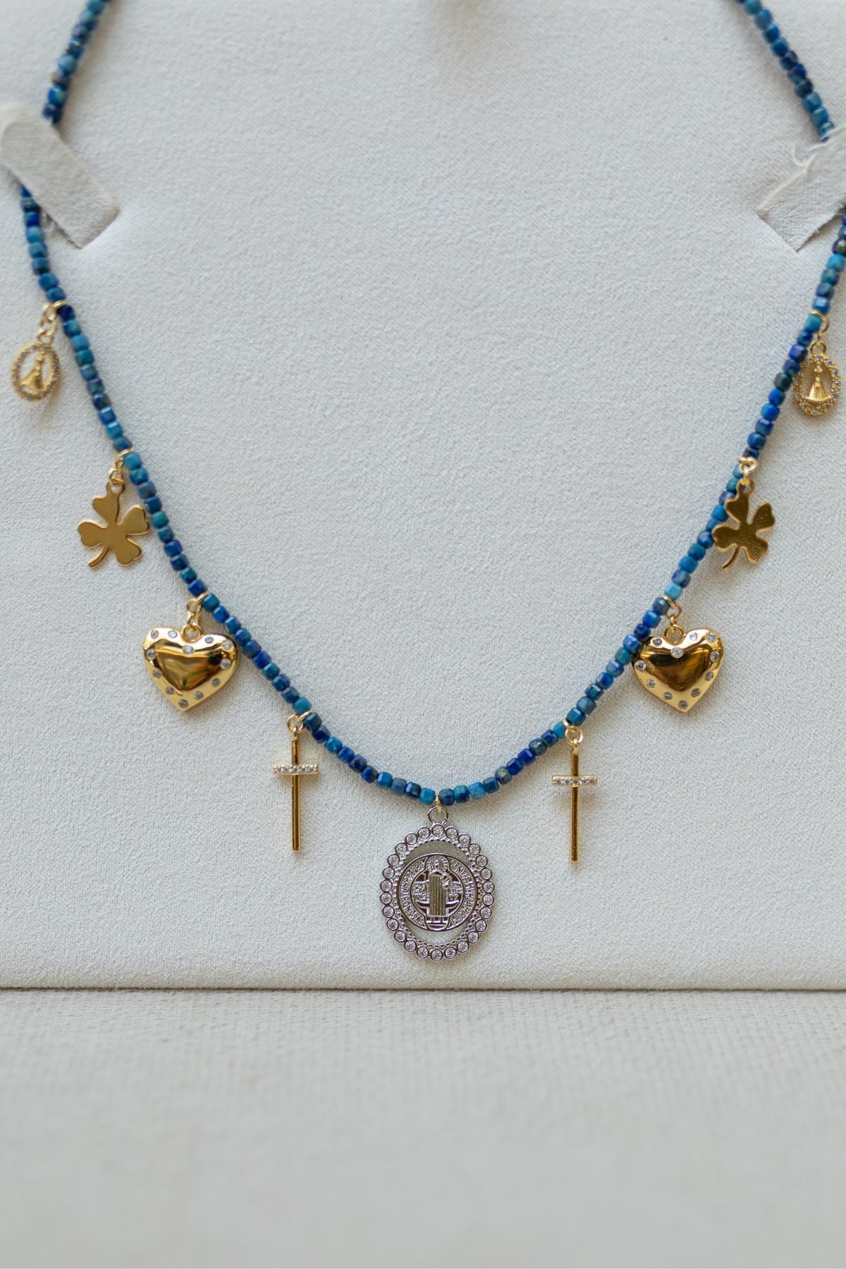 Colar de Pedras Naturais Lapis Lazuli Charms Mix de Banhos