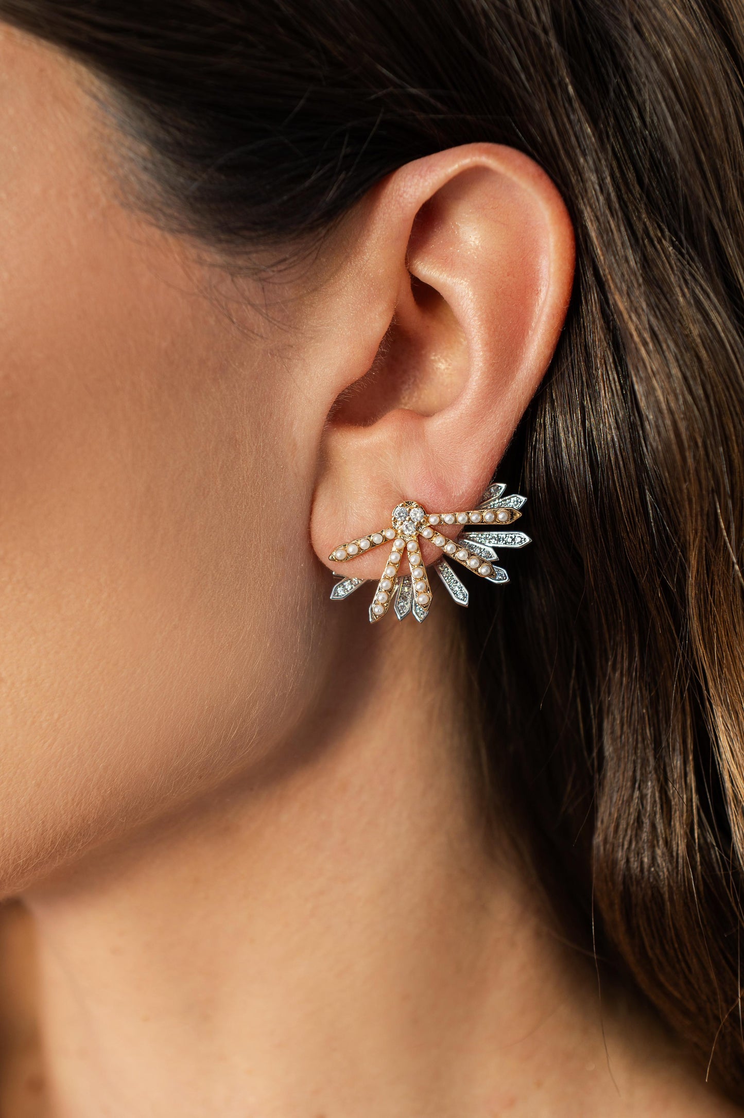 Brinco Ear Jacket Pérola Dourado