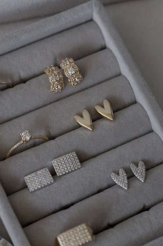 Brinco Retangular Cravejado Ródio Branco