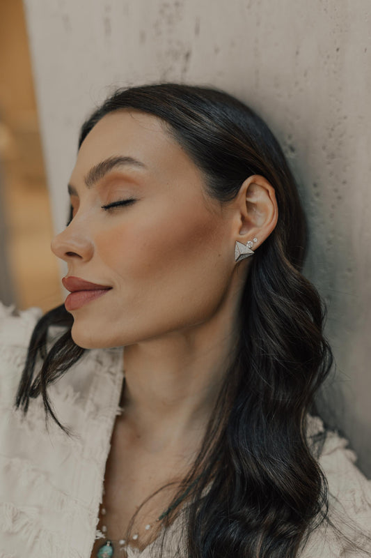 Brinco 5mm Ponto de Luz Prata 925