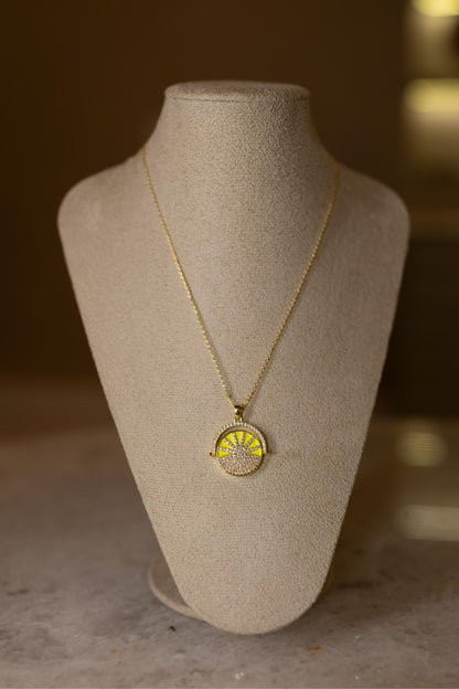 Colar Mandala Giratória Dourado