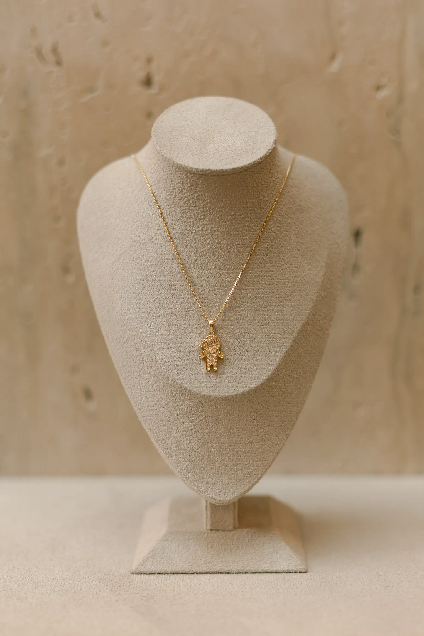 Colar Filhos Cravejado Dourado