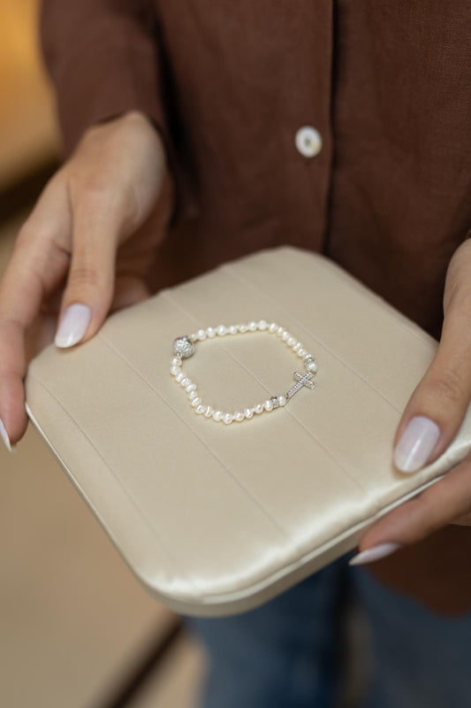 Pulseira Cruz Pérola de Água Doce Prata 925 Ródio Branco
