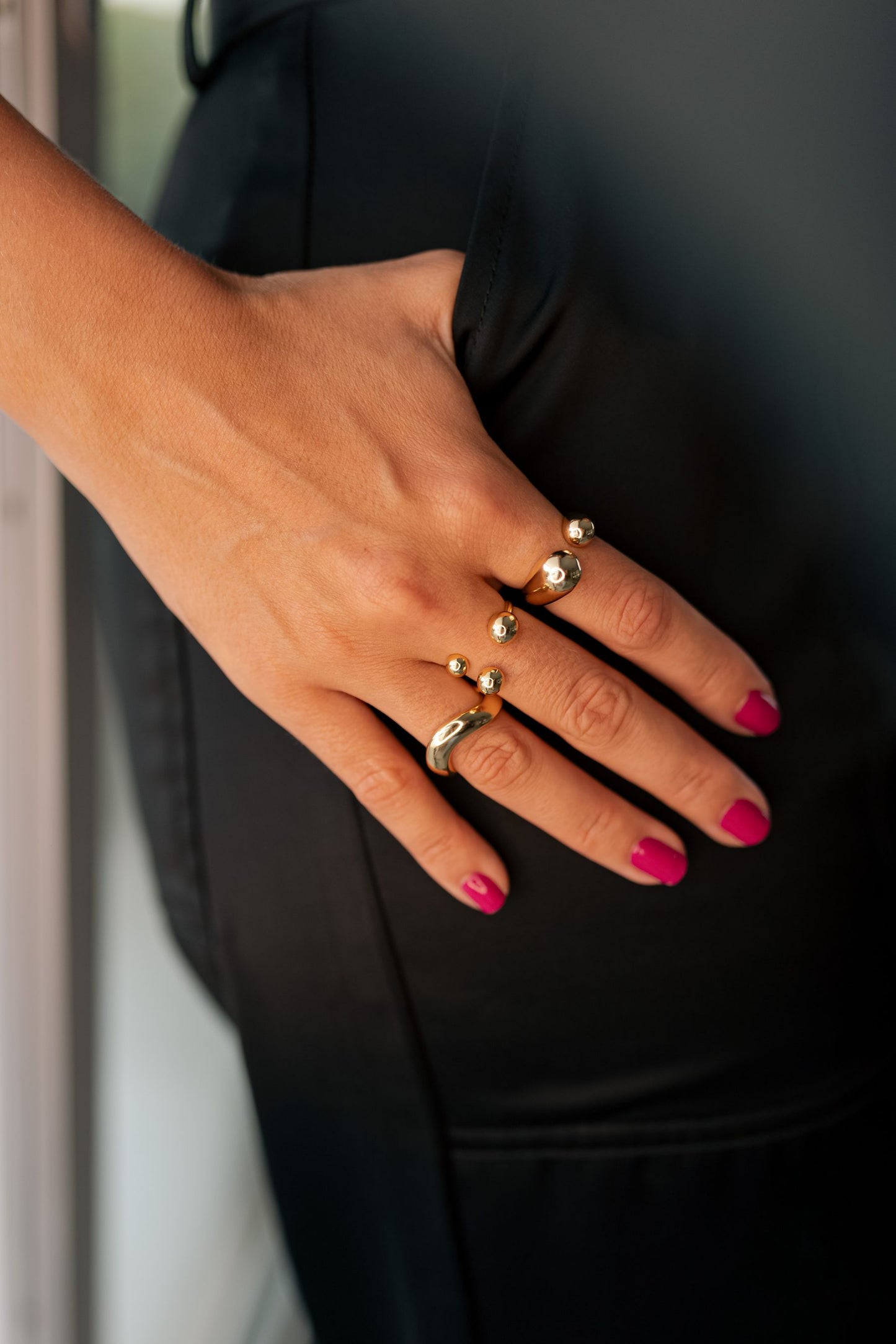 Anel Ajustável Design 3 Bolas Dourado