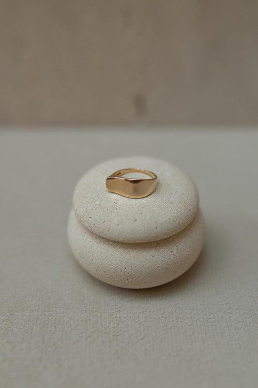Anel Plaqué Liso Dourado