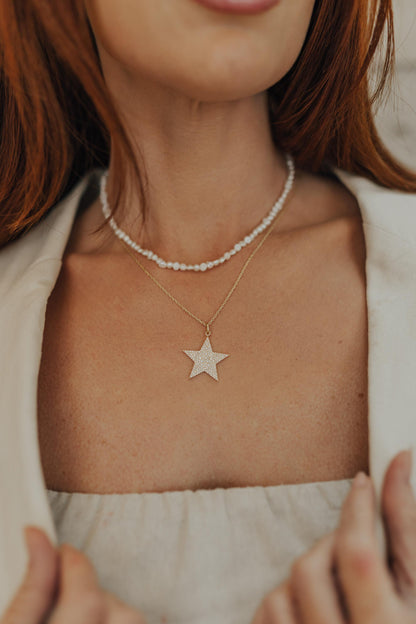 Colar Choker Pérola de Água Doce Dourado