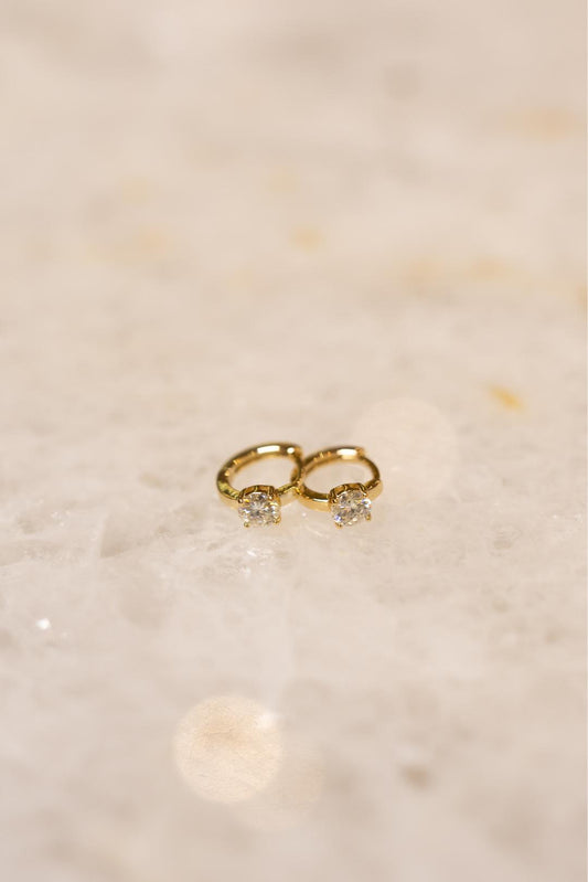 Brinco Argola Ponto de Luz 5mm Moissanite Prata 925 Dourado