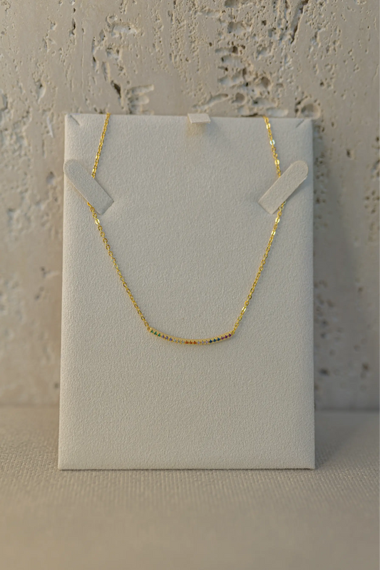 Colar com Pingente Rainbow Dourado