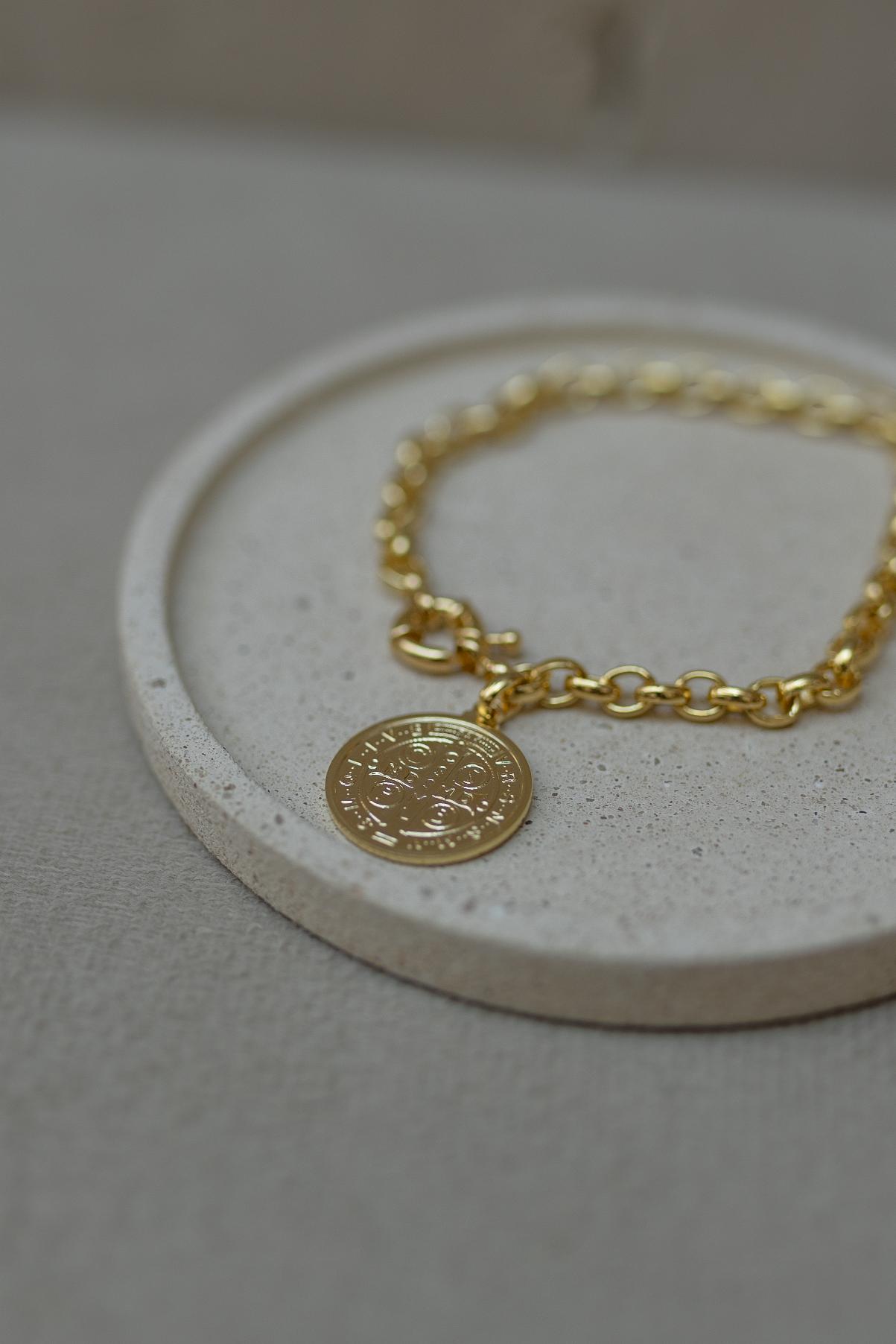 Pulseira Elos Português e Medalha de São Bento Dourado