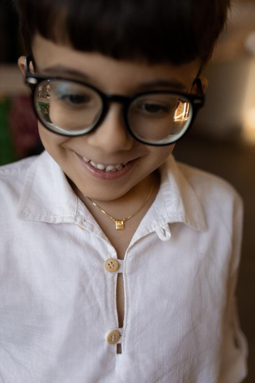 Colar Escapulário Infantil Clássico Dourado