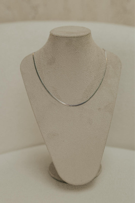 Colar Choker Fita 3mm Ródio Branco