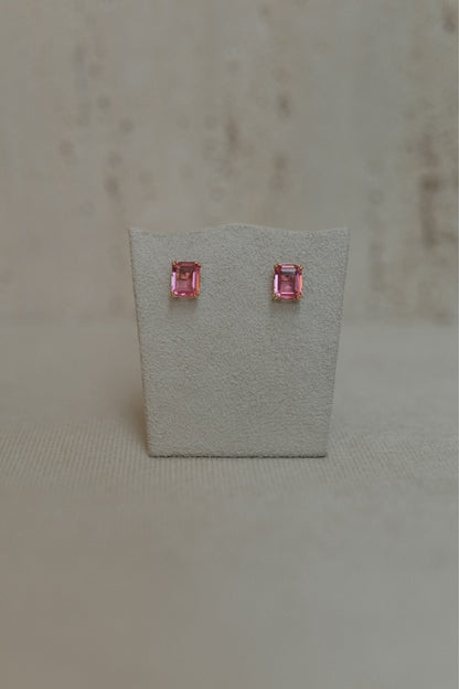 Brinco Solitário Retangular Safira Rosa Dourado