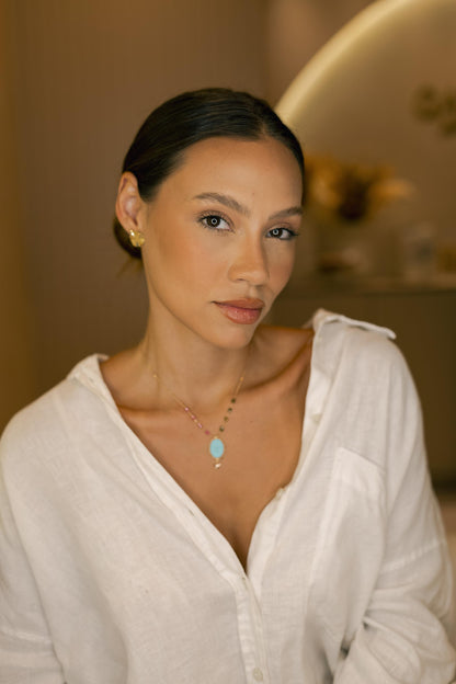 Colar Pingente Oval Baquelite Espírito Santo Dourado