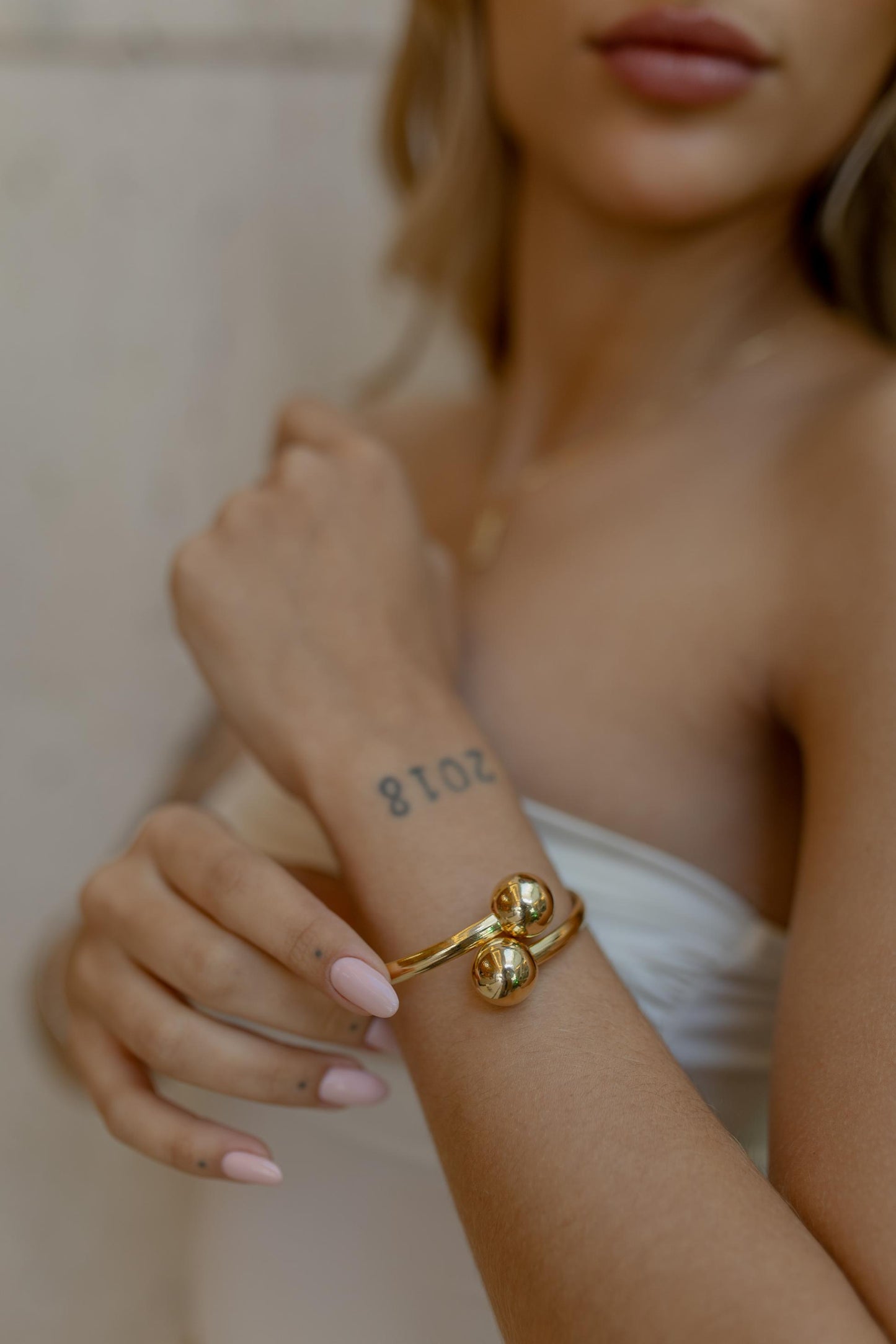 Bracelete de Bolas Liso Dourado