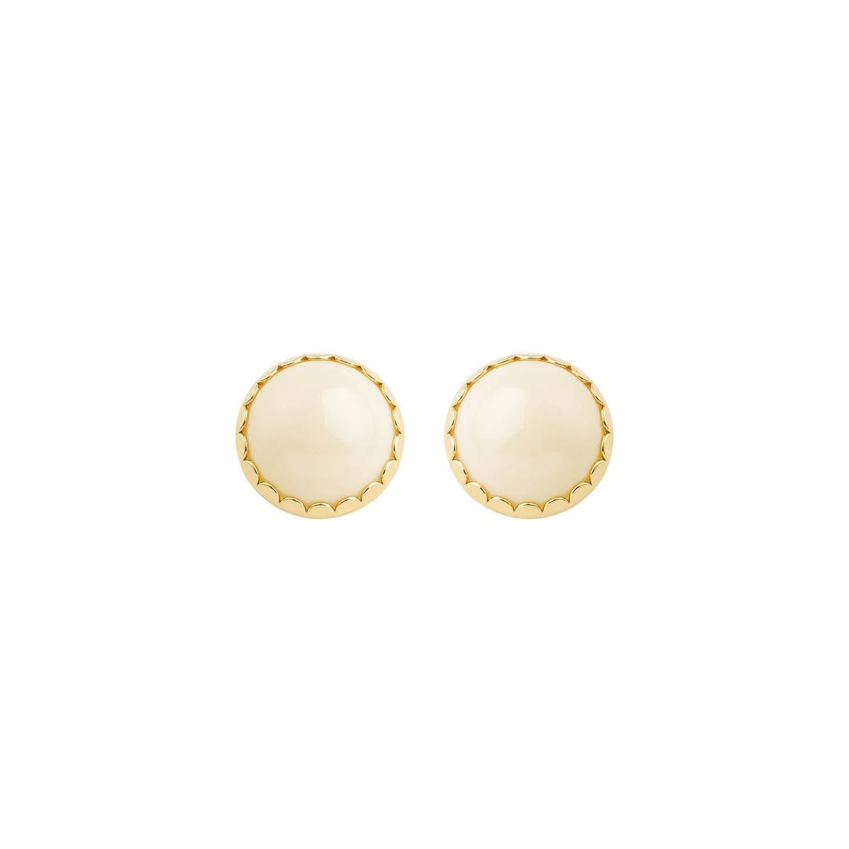 Brinco Meia Esfera Perolado Dourado