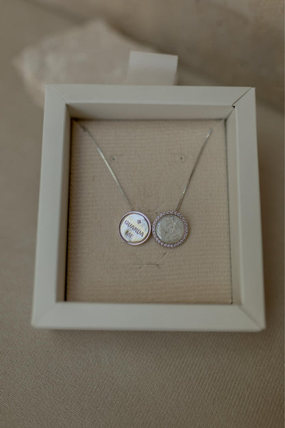 Colar Escapulário Articulável Anjo da Guarda Madrepérola Ródio Branco