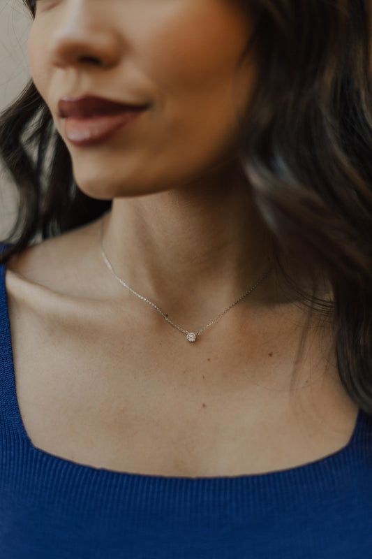 Colar Ponto de Luz Moissanite Luxo 5mm