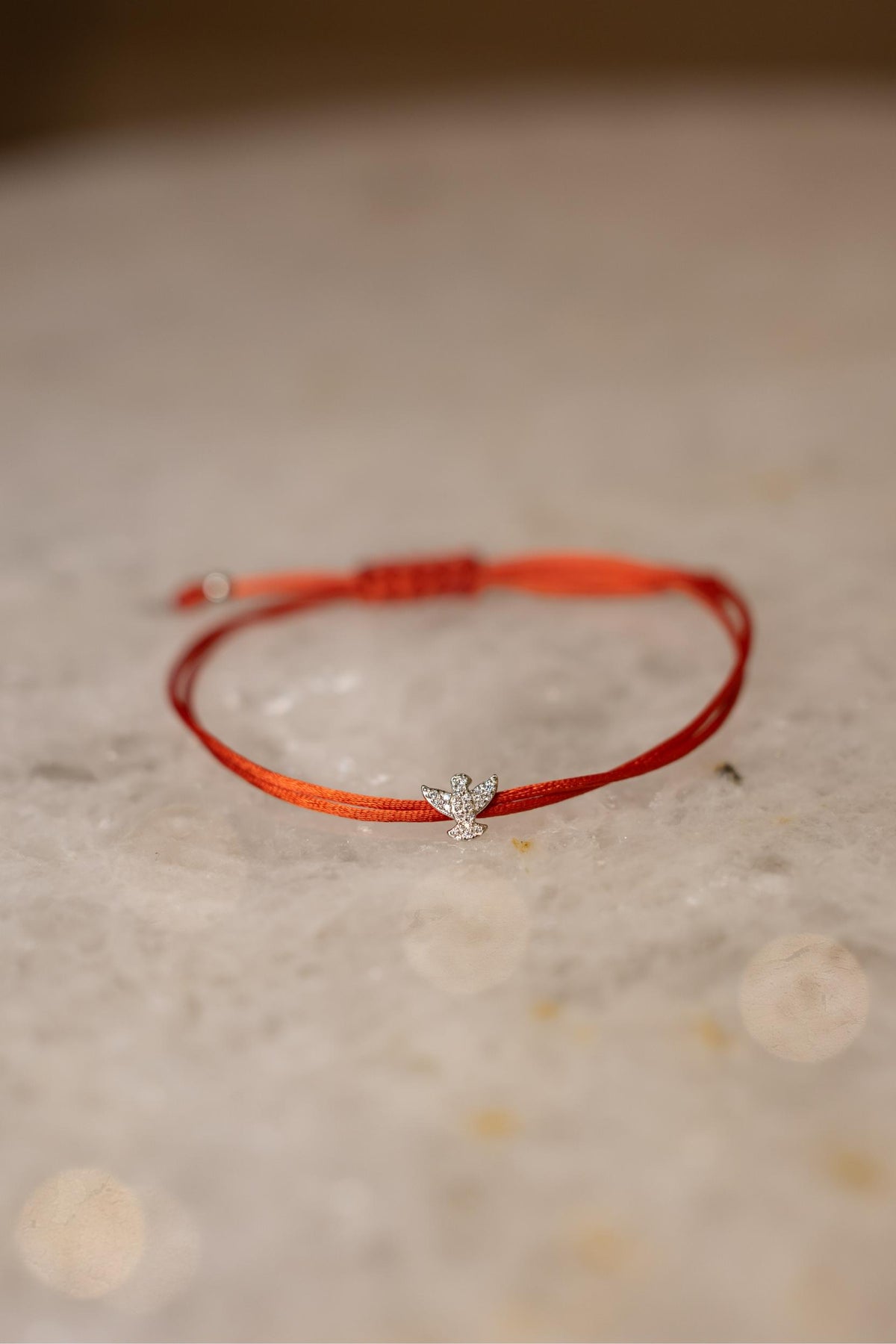 Pulseira Seda Vermelho Espírito Santo Moissanite Prata 925 Ródio Branco