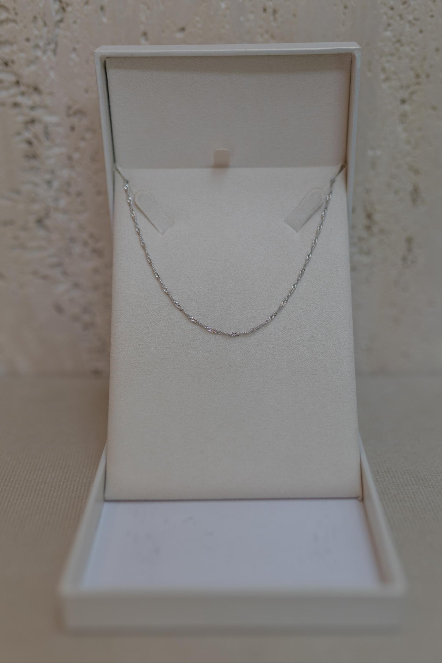 Colar Choker Singapura Ródio Branco