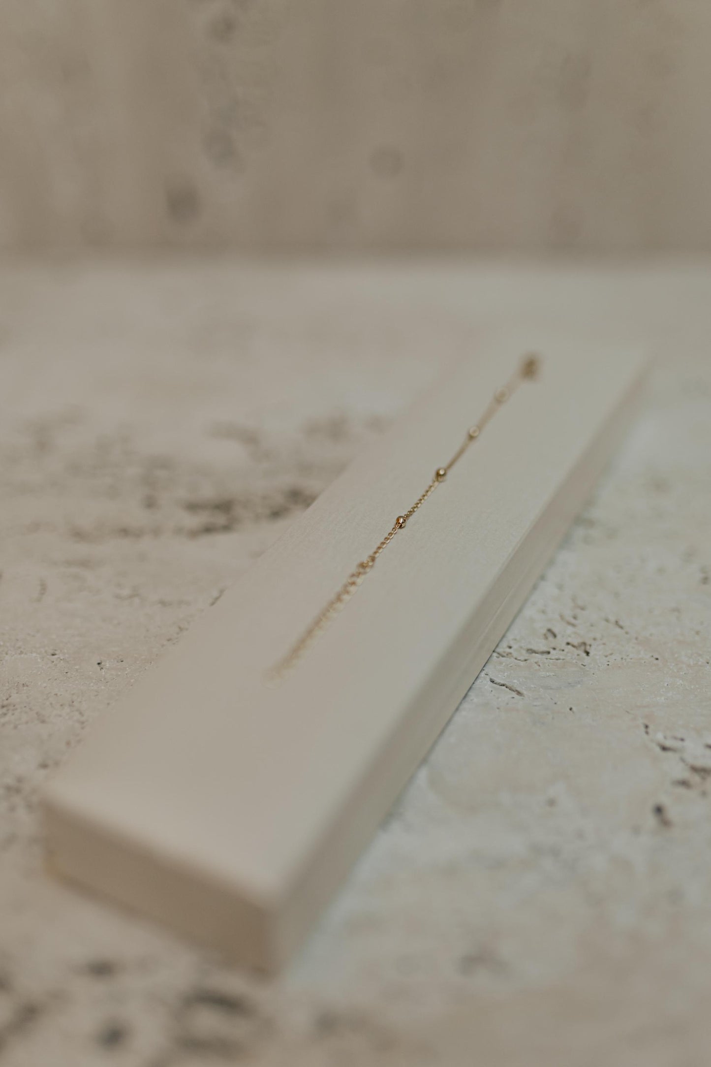 Pulseira Infantil de Bolinhas Dourado