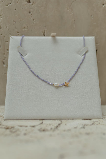 Choker Bee Lilás Pérola de Água Doce Dourado