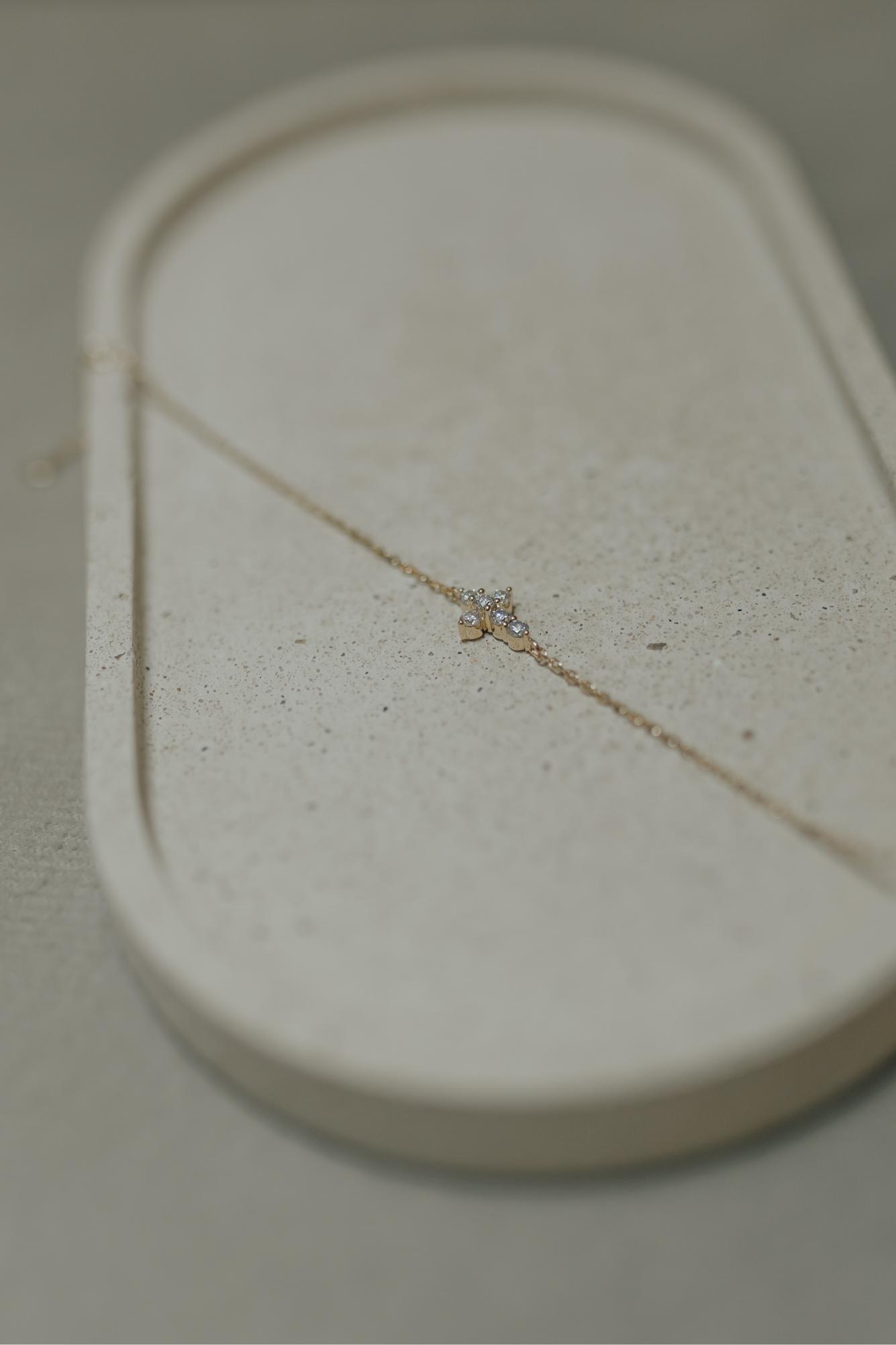 Pulseira Crucifixo Moissanite Prata 925 Dourado