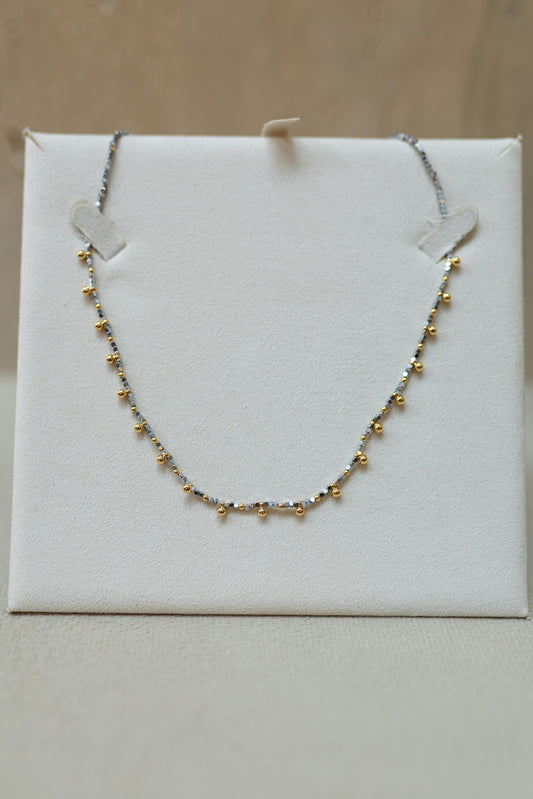 Colar Choker Hematita Esferas Dourado