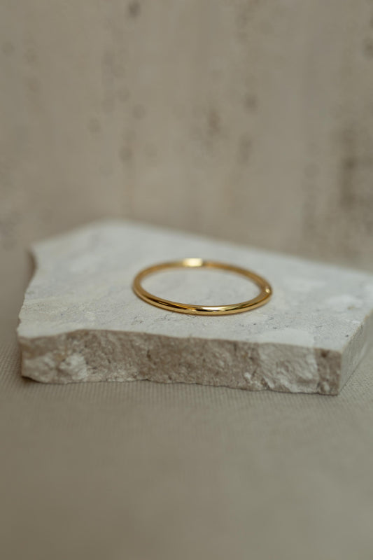 Bracelete Liso Fechado Dourado