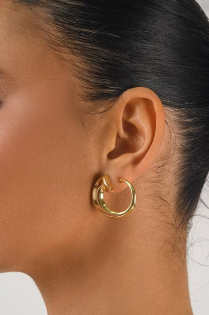 Brinco Volta Vazado Dourado