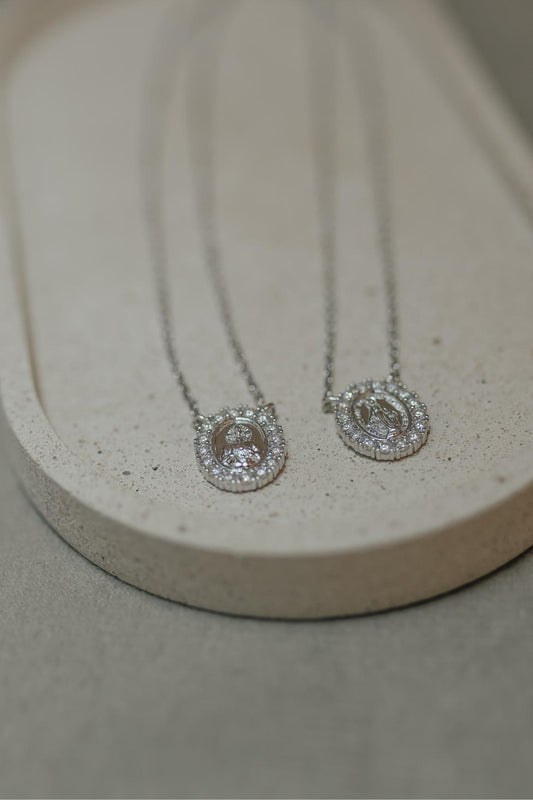 Colar Escapulário Oval Moissanite Prata 925