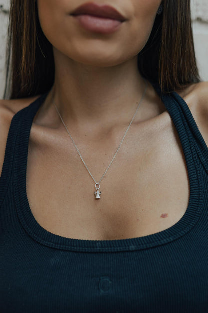 Colar Anjo Prata 925 Pérola Shell Ródio Branco