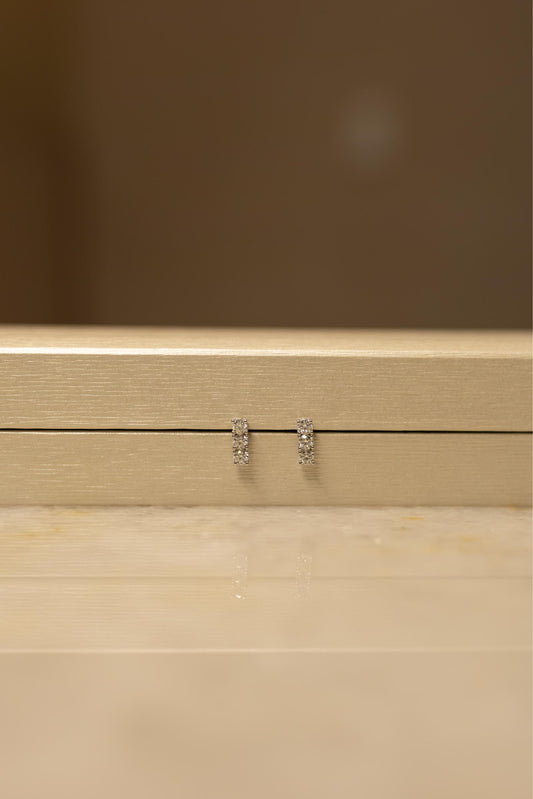 Brinco Palito Pontos de Luz Moissanite Prata 925 Ródio Branco