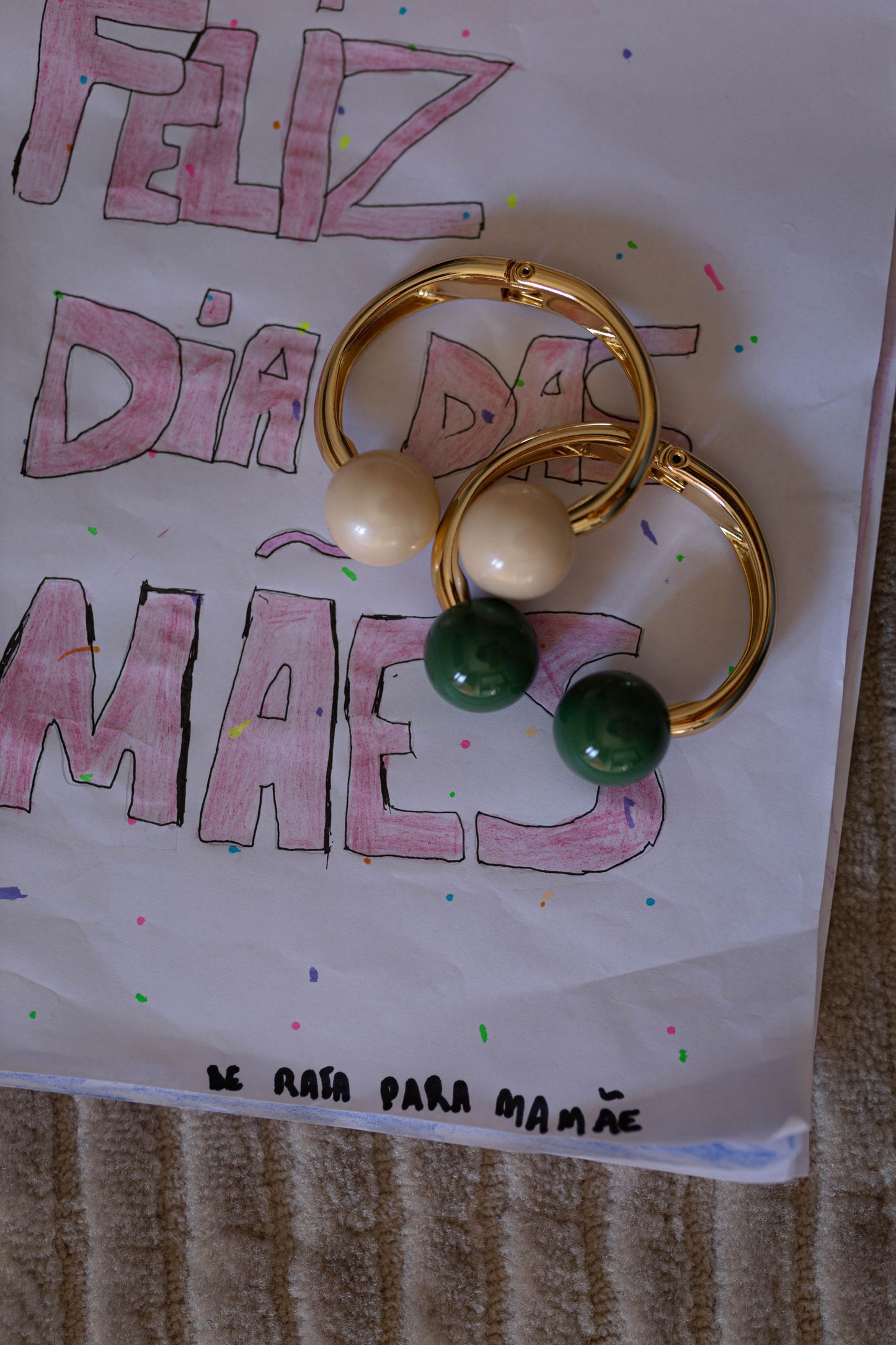 Bracelete Bolas Verde Ambição Dourado