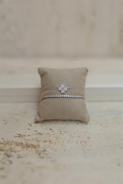 Pulseira Trevo Cravejado Prata 925 Ródio Branco