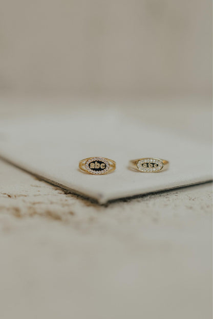 Anel Infantil ABC Cravejado Dourado