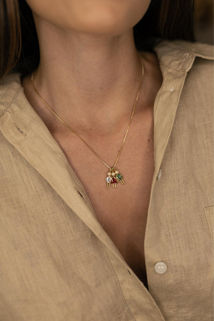 Colar Filhos com Pérolas Dourado