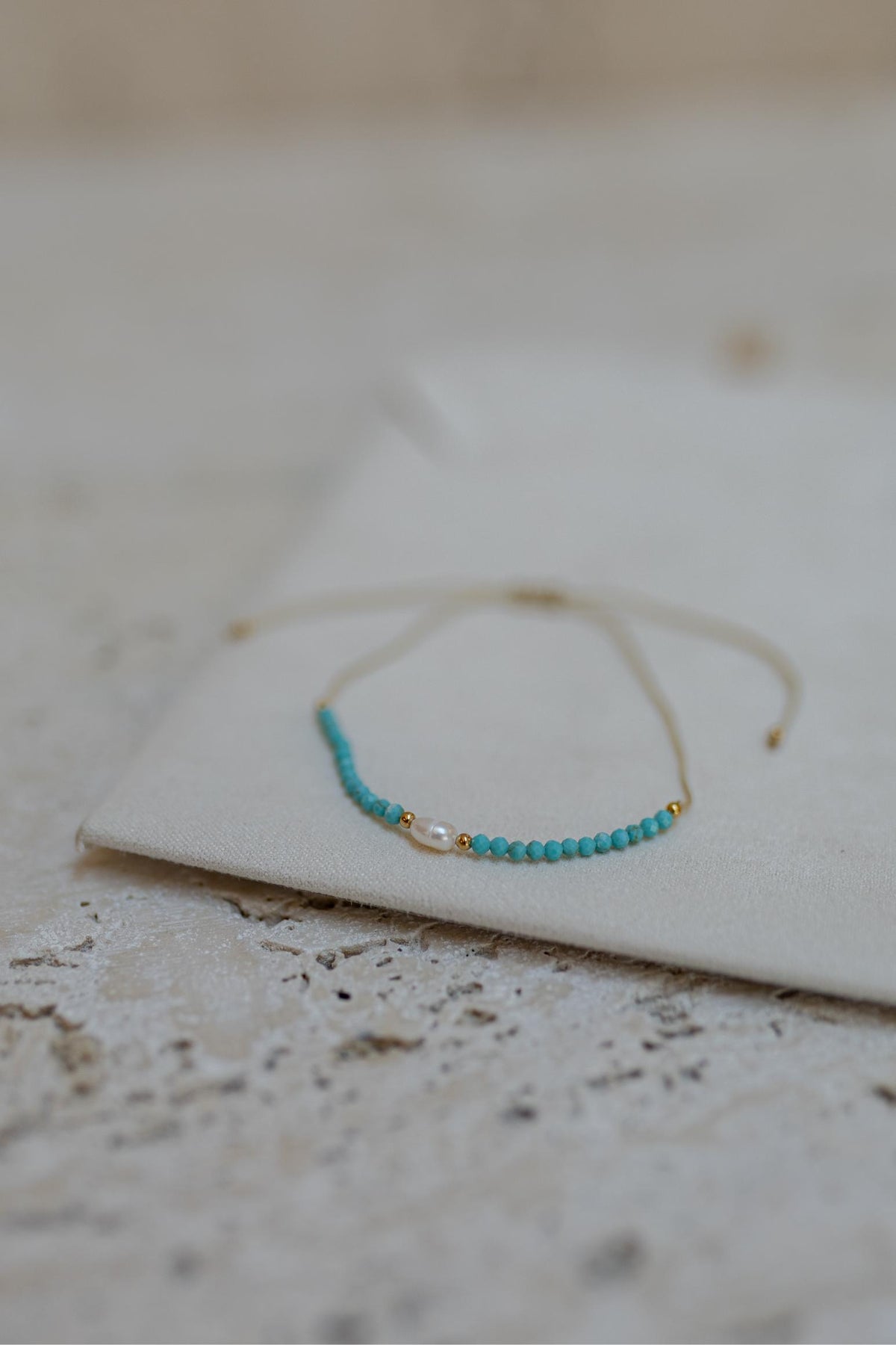 Pulseira Seda Shambala Turmalina e Pérola