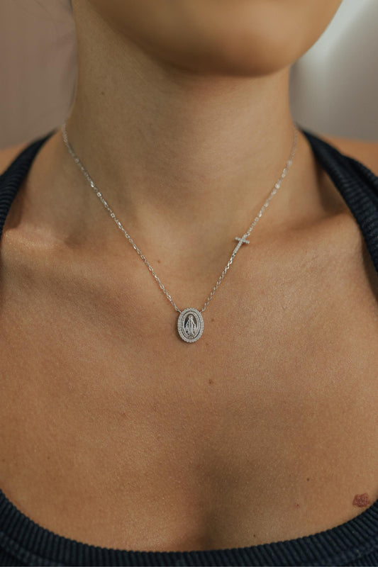 Colar Nossa Senhora das Graças Cruz Moissanite Prata 925 Ródio Branco