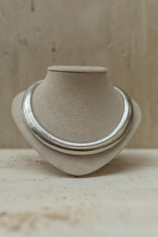 Colar Choker Maleável Lisa Ródio Branco