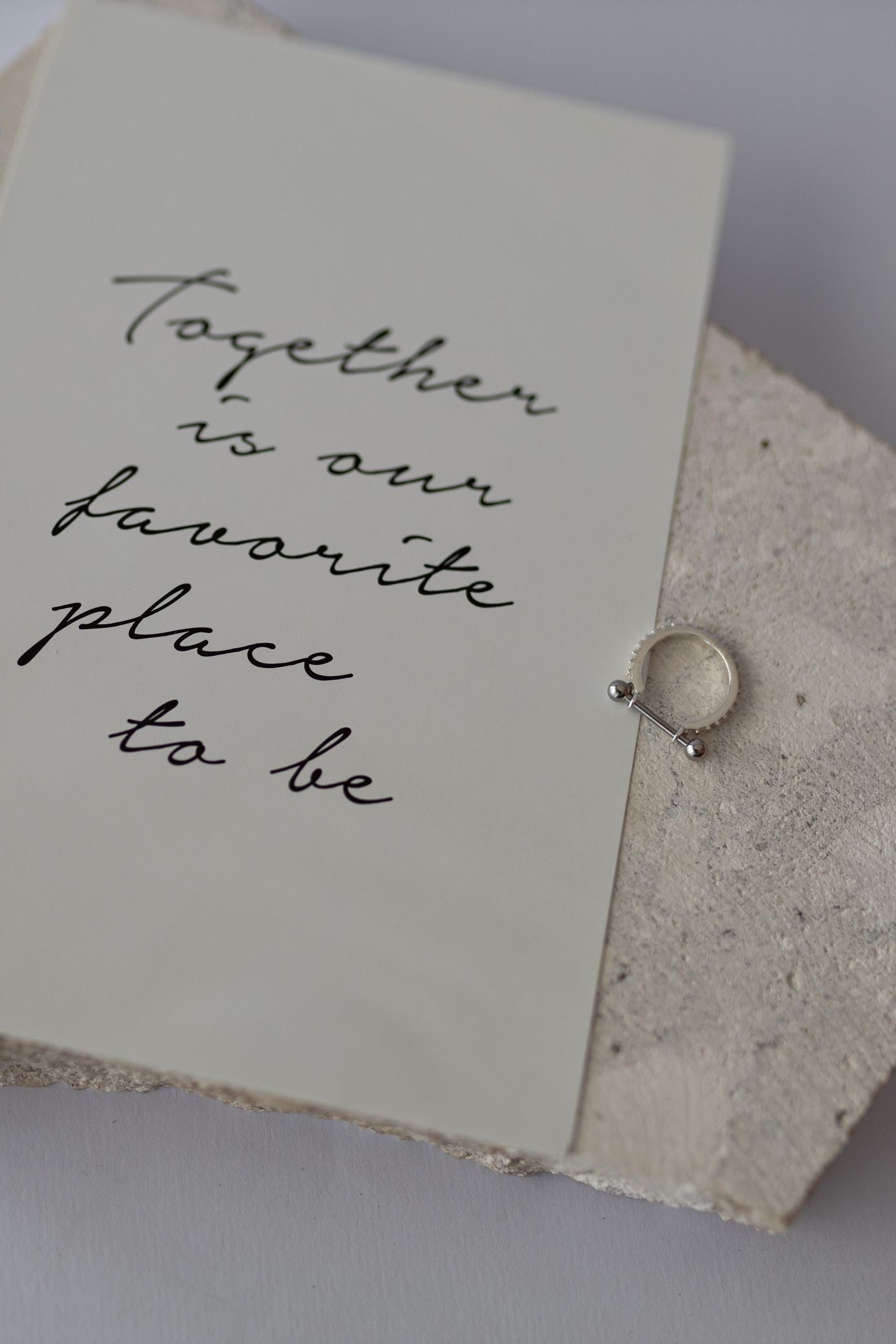 Piercing Conch Cravejado