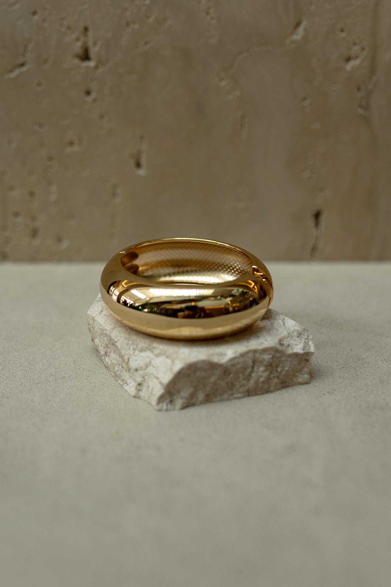 Bracelete Maxi Liso Dourado