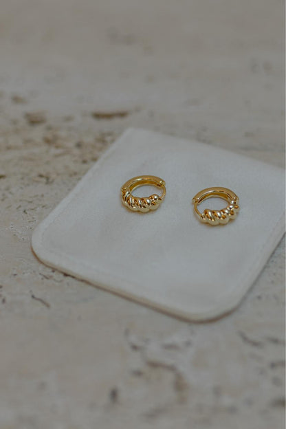 Brinco Argola Croissant G Dourado