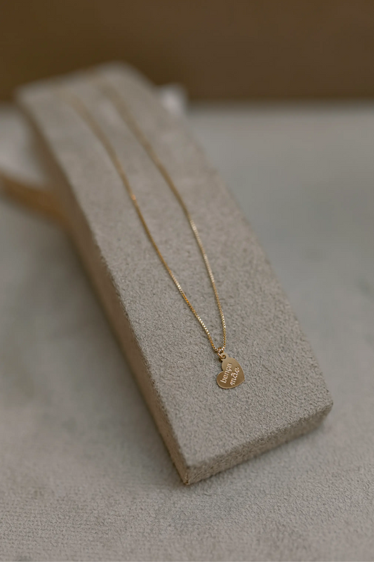 Colar Bença Mãe Dourado