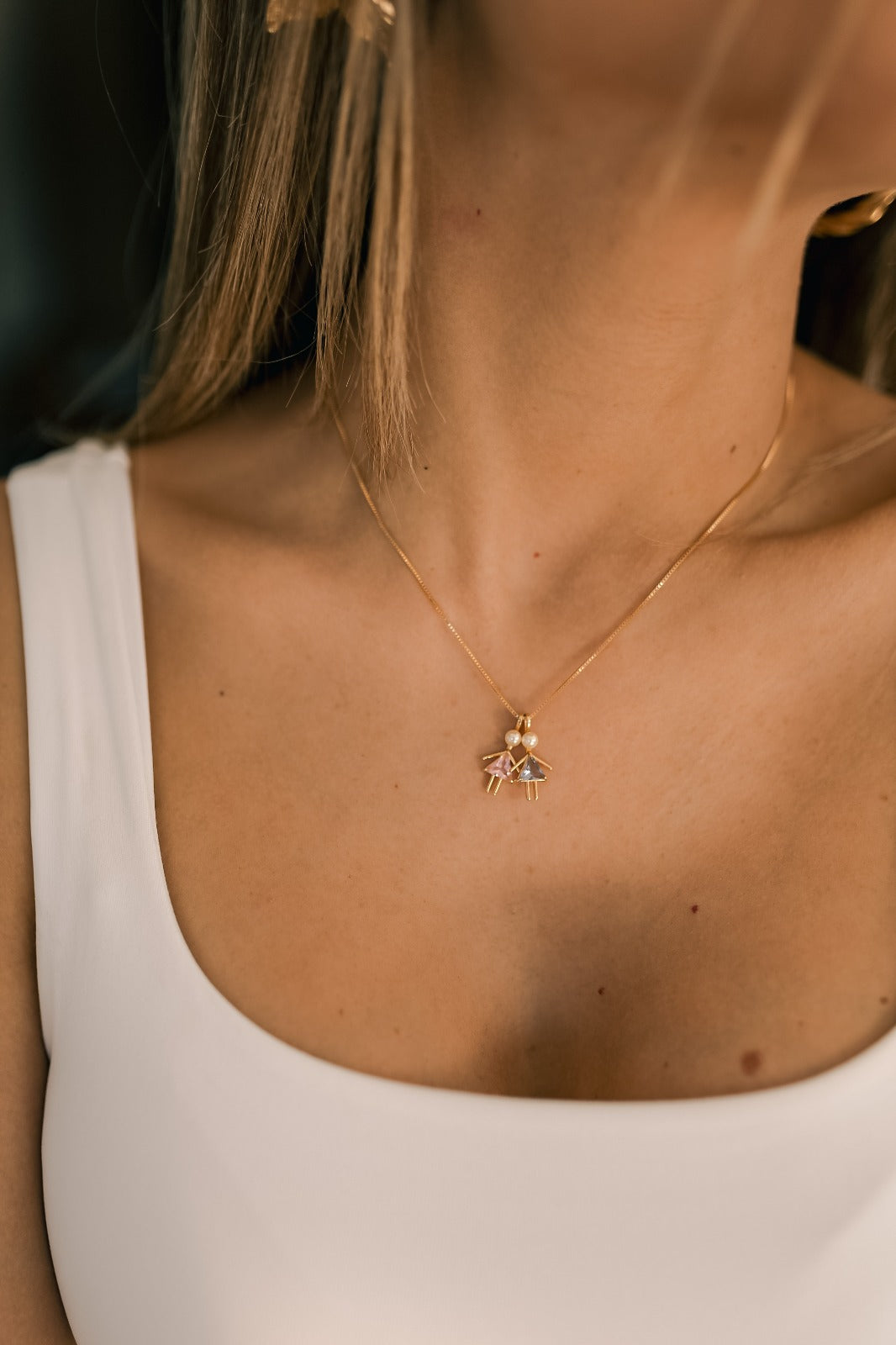 Colar Filhos com Pérolas Dourado