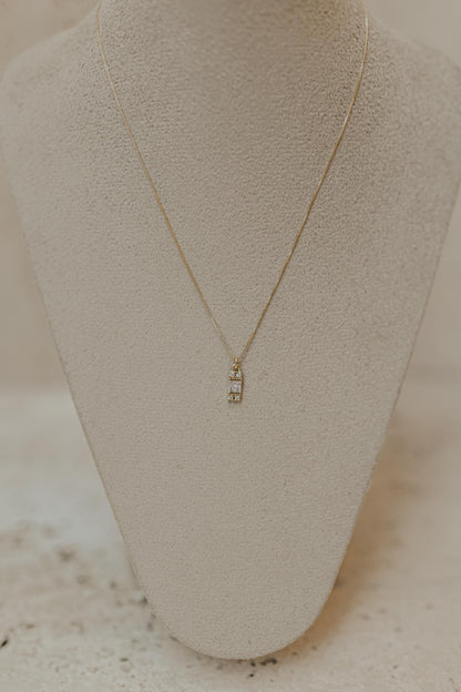 Colar Retangular Vintage Baguete Dourado