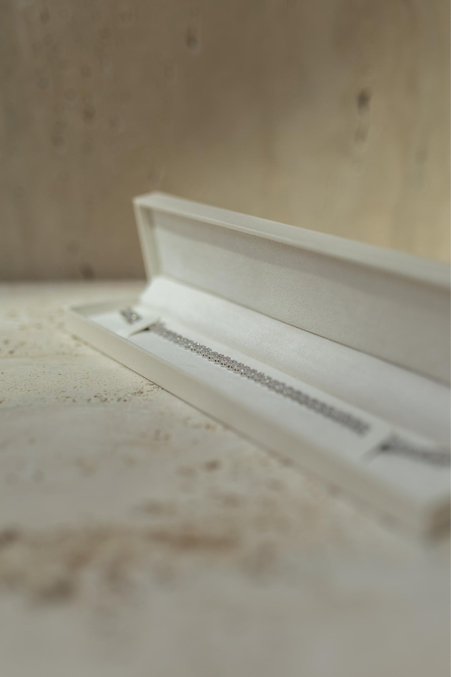 Pulseira Riviera Flores Ródio Branco