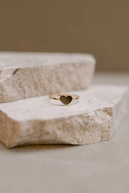 Anel Coração Liso Dourado